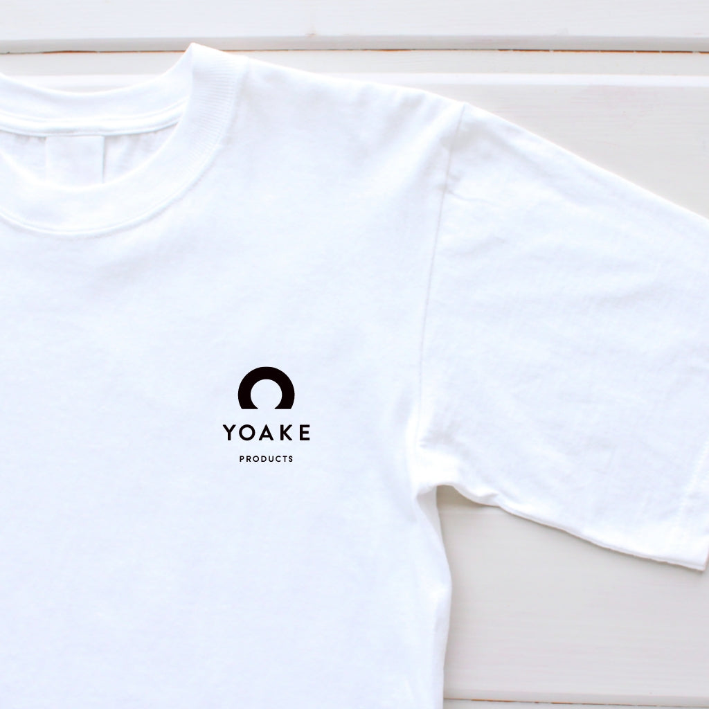 ロゴ入りオリジナルTシャツ